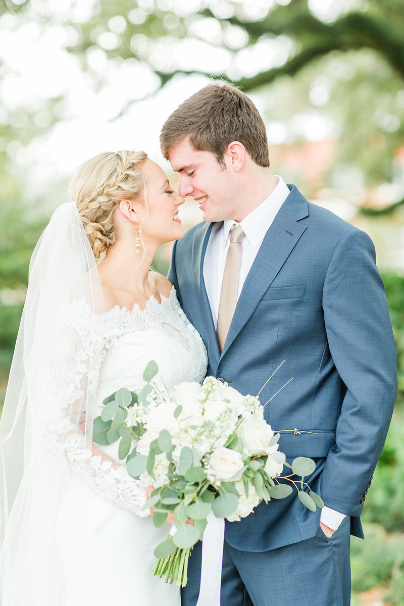 The-Grand-Opera-House-Crowley-Louisiana-Wedding_22