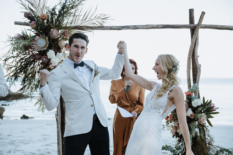 beach-wedding-jervis-bay-woods-farm-39