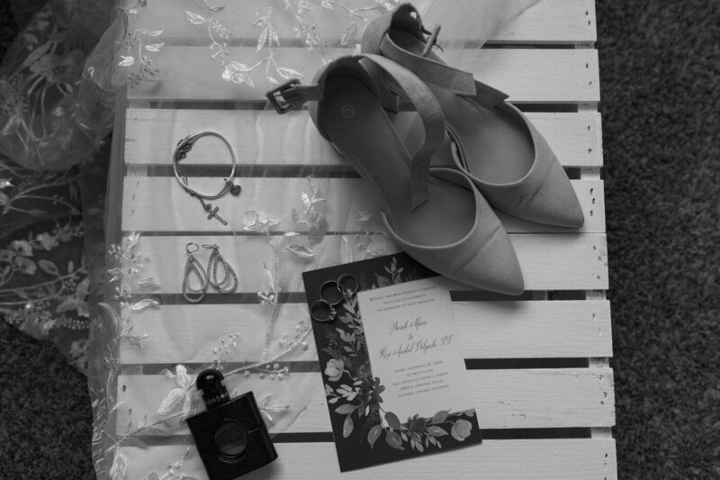 classic-and-documentary-style-wedding-photography-1