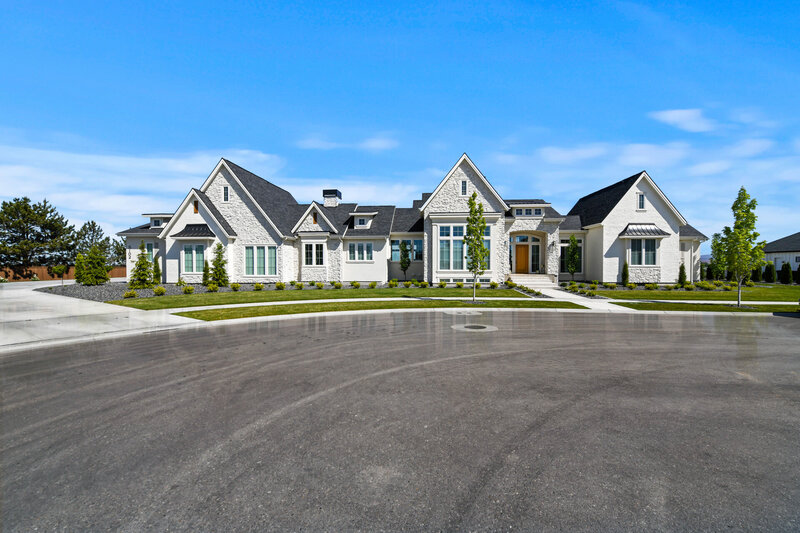 The Ridgehaven Estate exterior shot by Meridian Idaho Custom Home Builder Thompson Homes