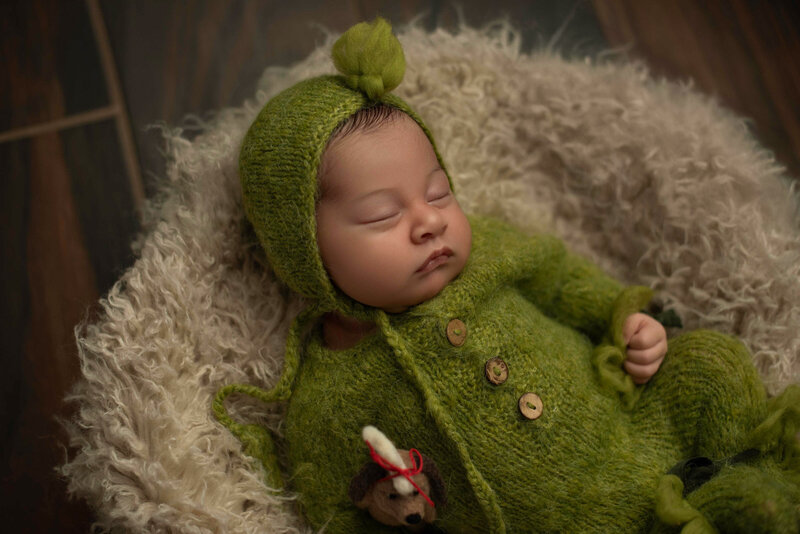 Snapzbytie Photography - Los Angeles Newborn Photographer - Penelope Newborn Session 14