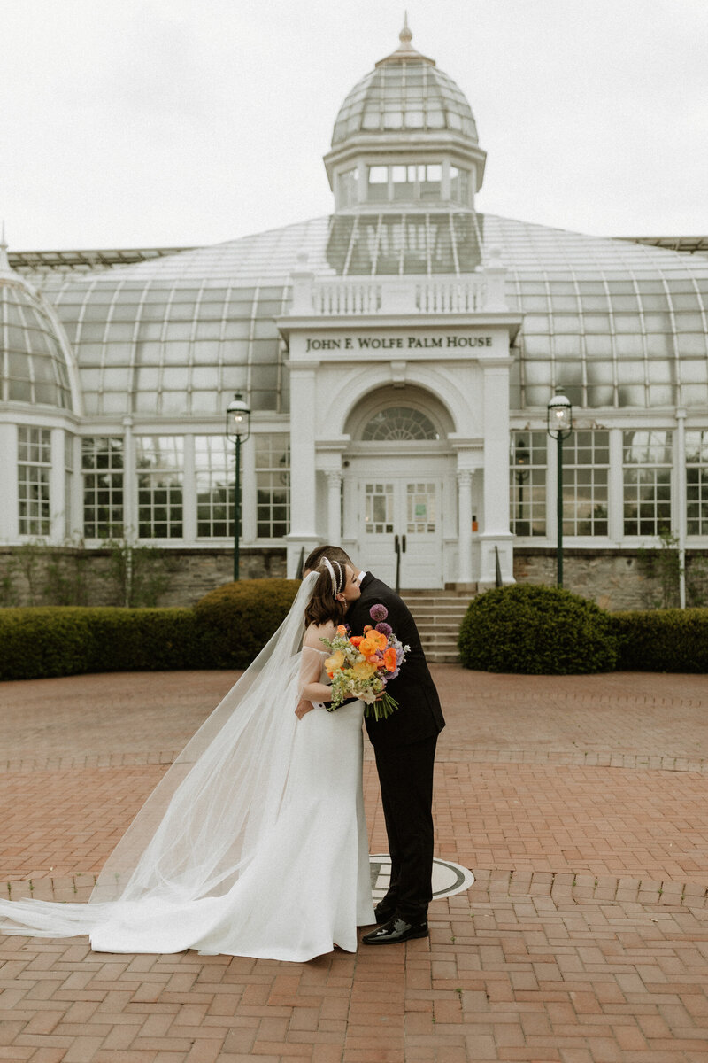 Franklin park conservatory hotel leveque columbus ohio wedding ceremony photographer videographer film documentary midwest -42