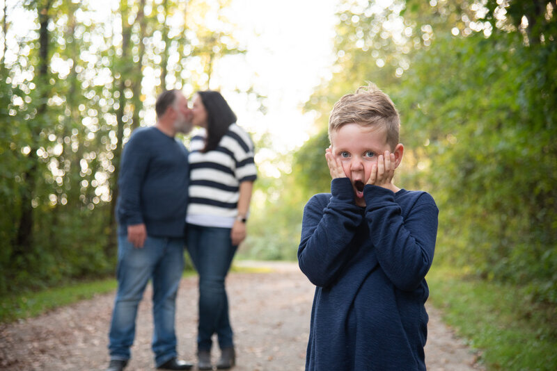 MedinaOhioBuckeyeWoodsPositivelyPortraitsFamilyPhotos13