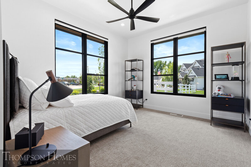 Thompson-Homes-Stillwater-Modern-Prairie-Eagle-Idaho-Custom-Home-Builder-111