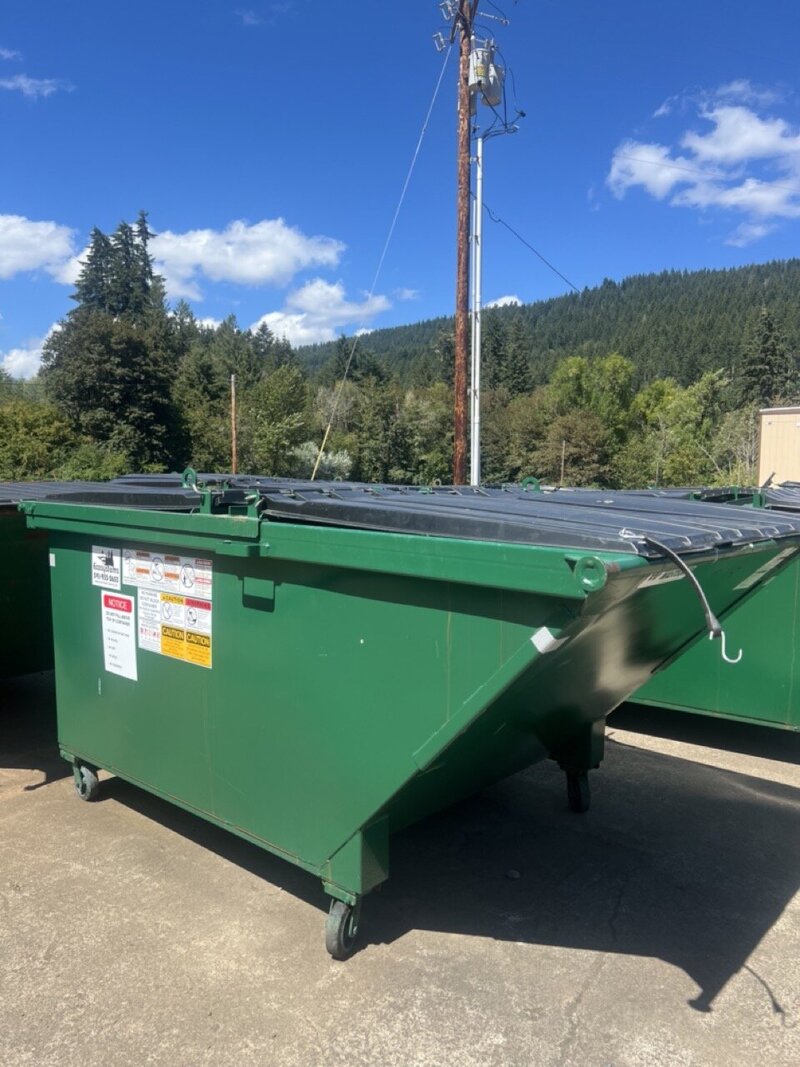 An ecosystems transfer and recycling commercial garbage bin