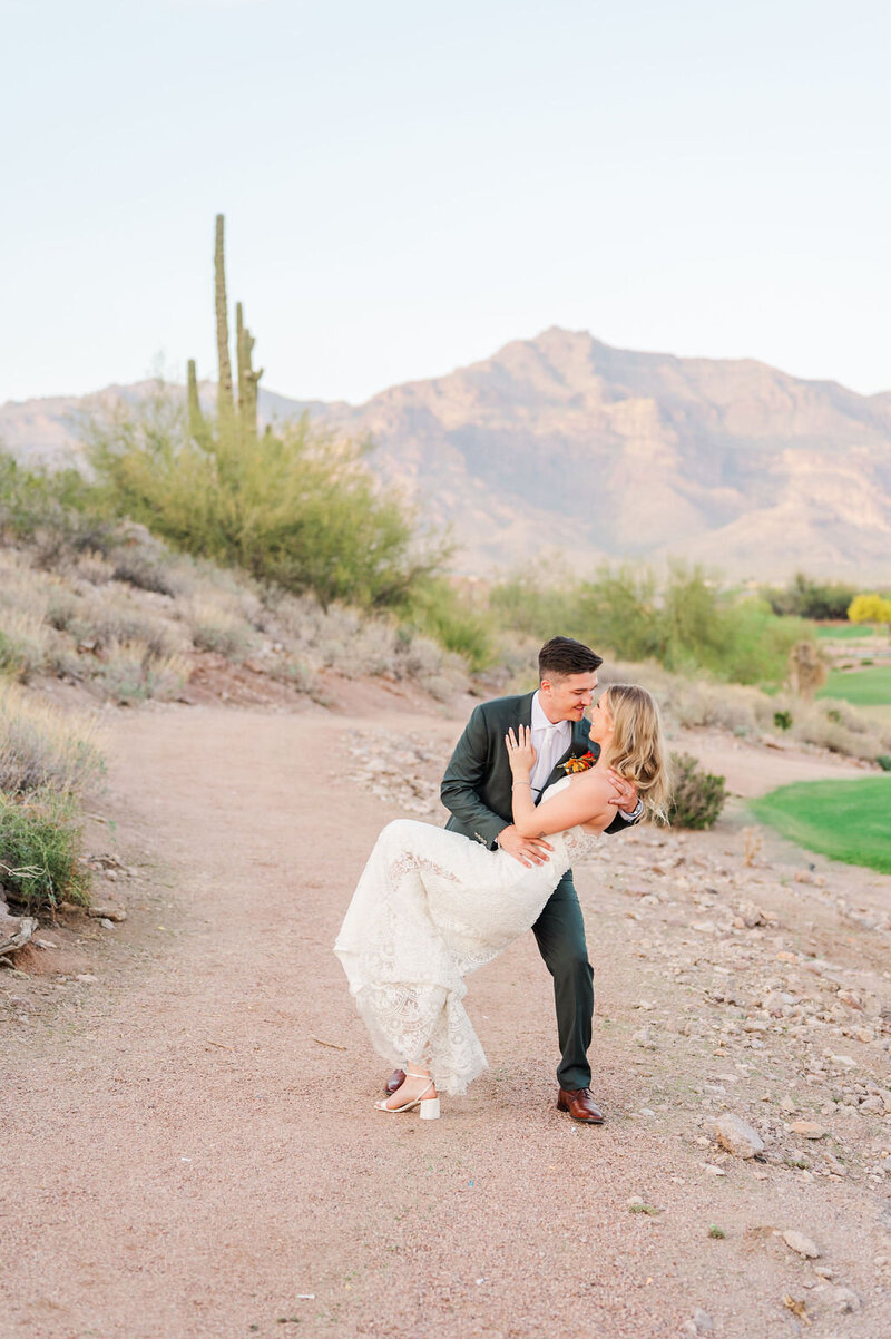 Amanda&Travis_bride&Groom-374