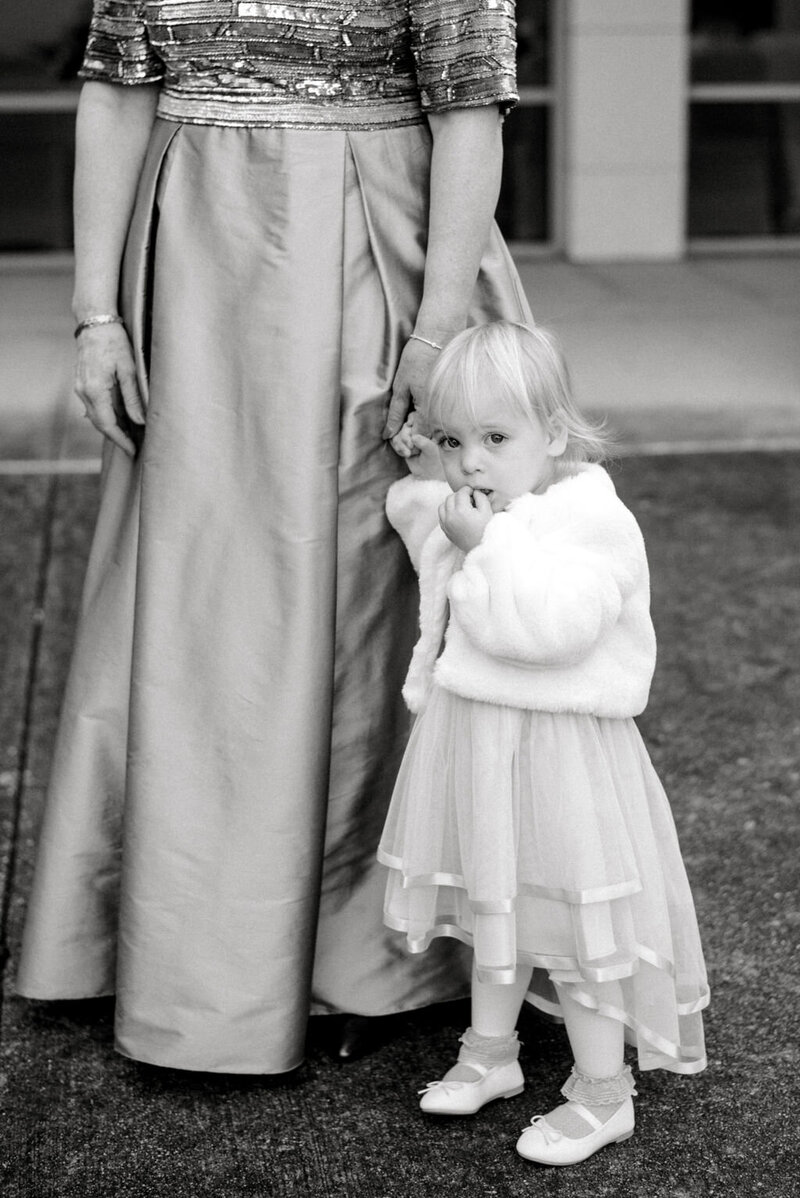 allisonbolinphoto-Fort-Worth-Texas-Colorful-December-Wedding-11