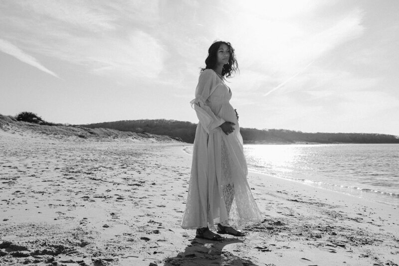 Martha_s Vineyard Maternity- Sarah-Larisa Stinga Photography-March 11_ 2022-191