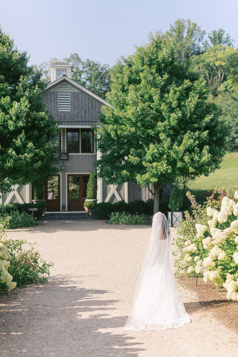 Pippin Hill Wedding Charlottesville Virginia Photographer_03