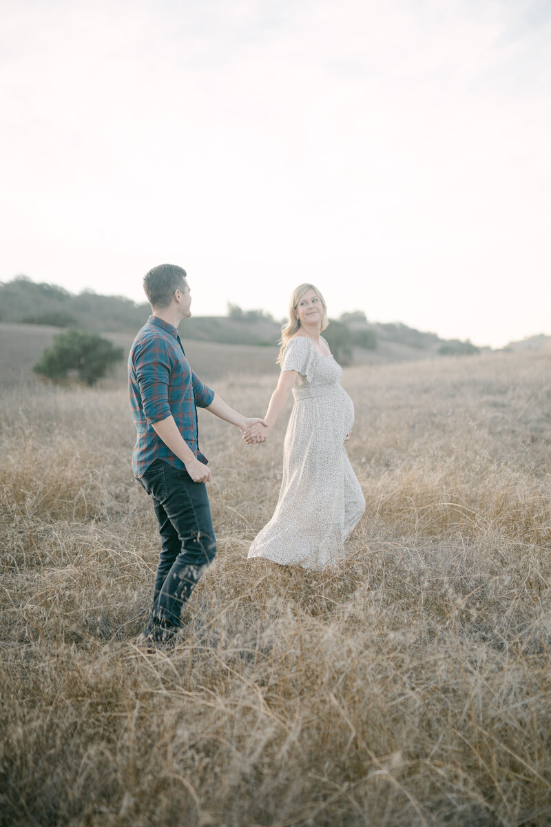 Tami & Trevor Maternity Sneak Peek-4