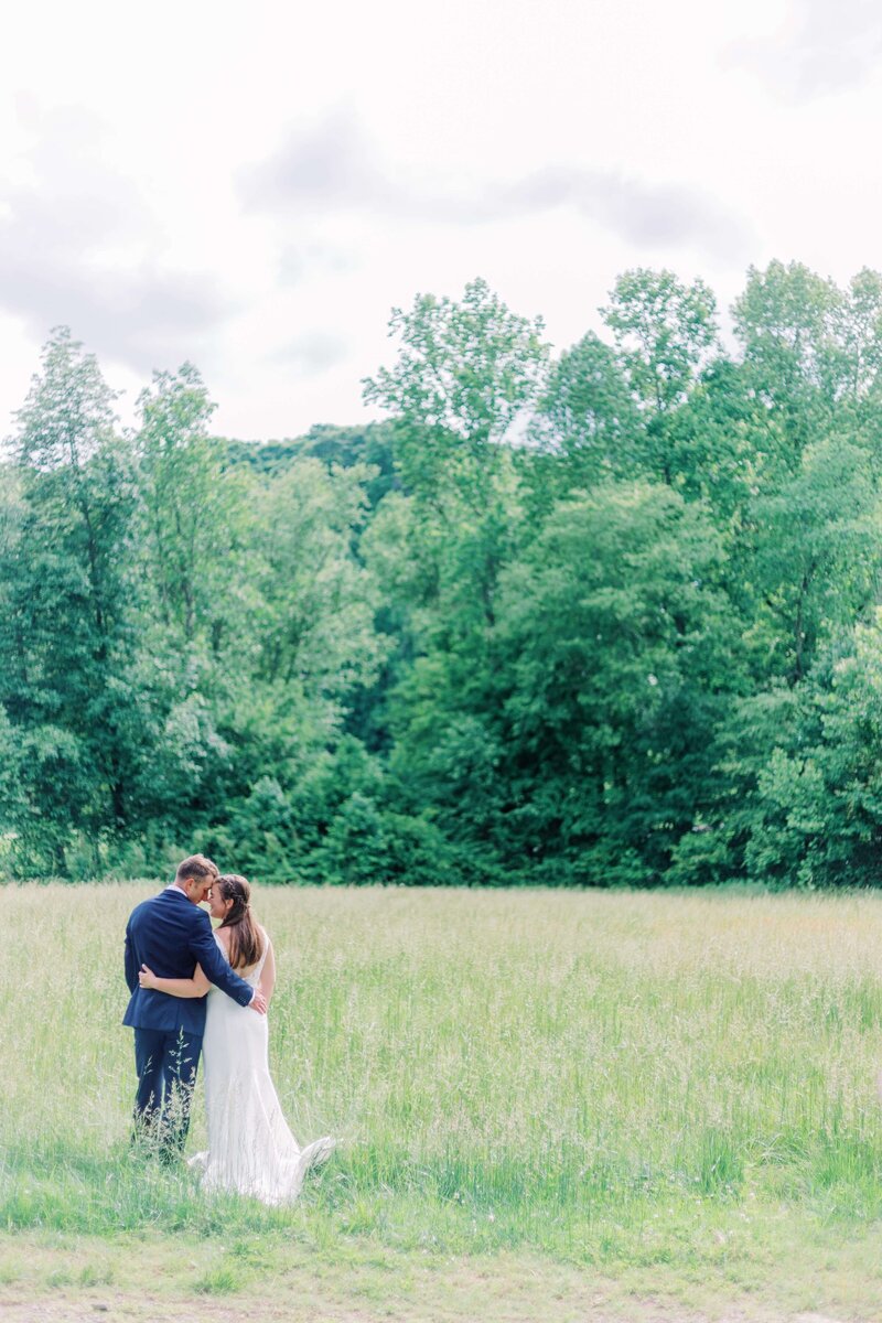 Newton-NC-Rock-Barn-May-Wedding-Katelyn_Shelley-Photography-1 (70)