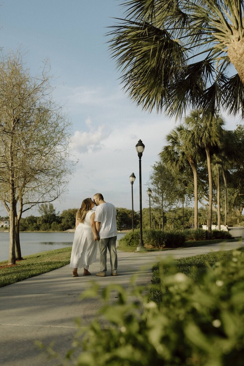 cristina pelino's portfolio image of couple kissing in south florida