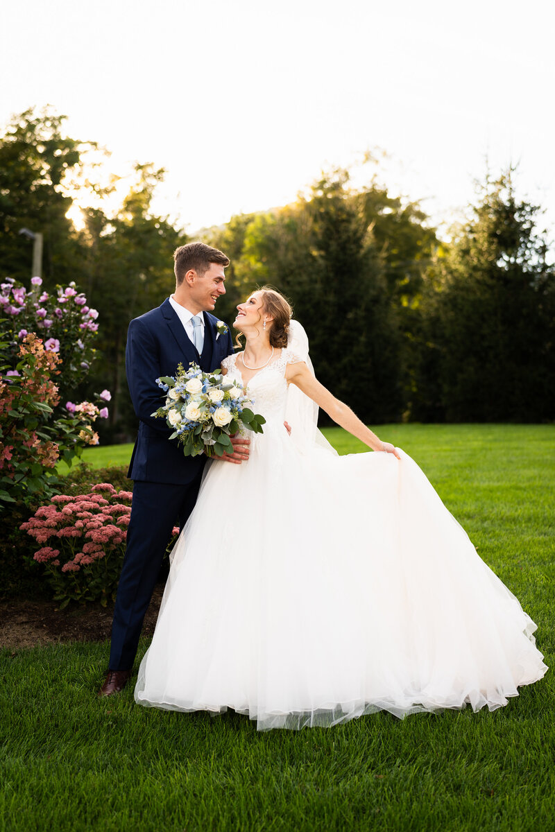 bloom-meadows-berkshire-wedding-photography-58