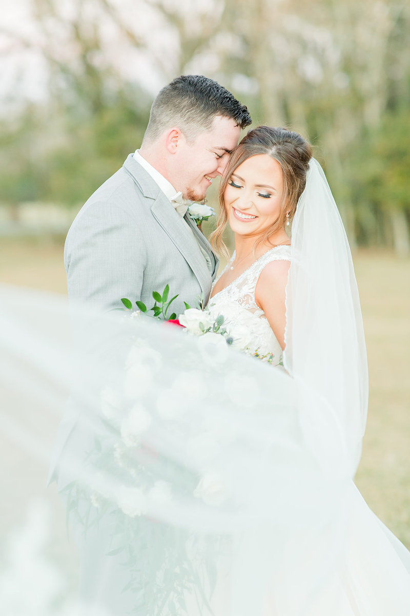 Warehouse-Event-Center-Rayne-Wedding-Photographer_31