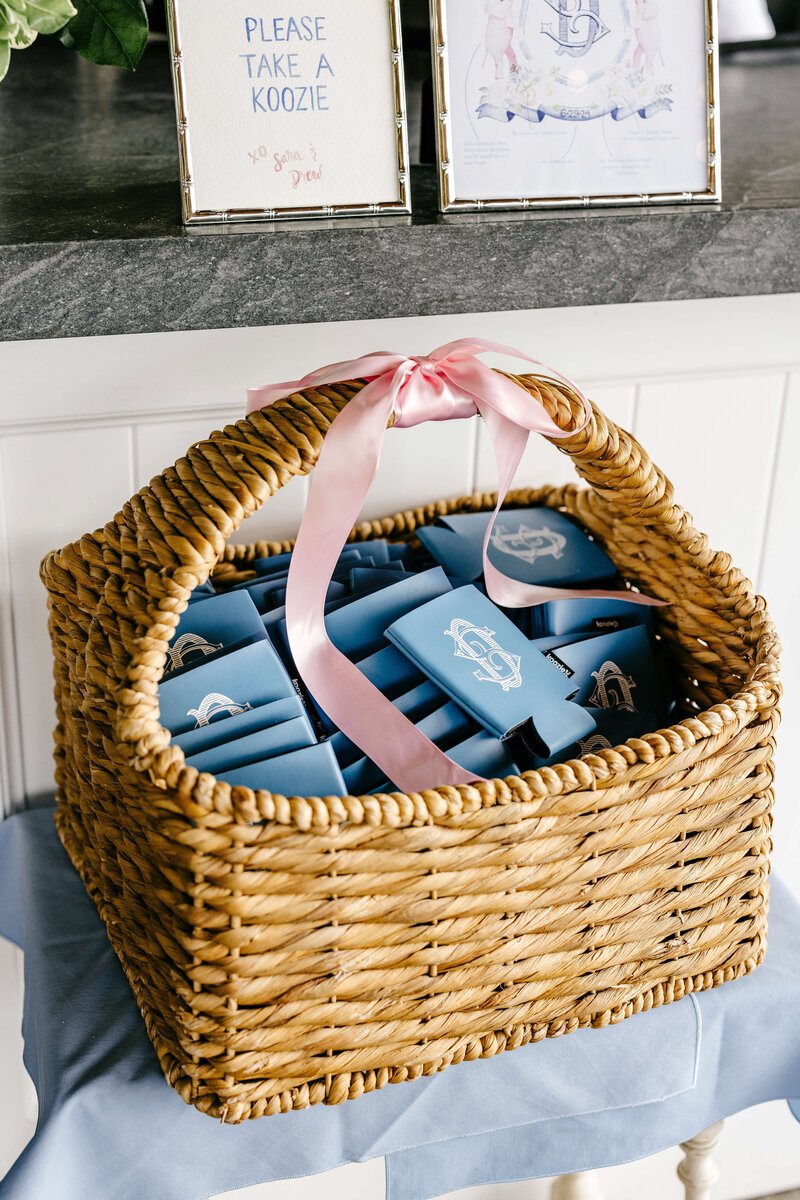 monogrammed-wedding-koozie-favors