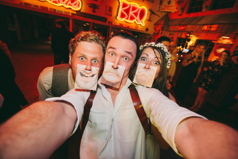 Hilarious selfie with bride and groom