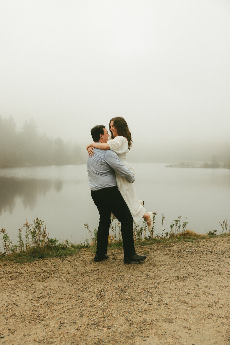 Anna-Camille-Engagement-White-Mountains-21