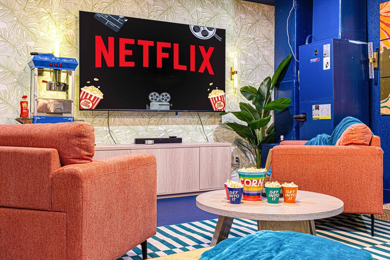 Main Level Movie Theater (13)