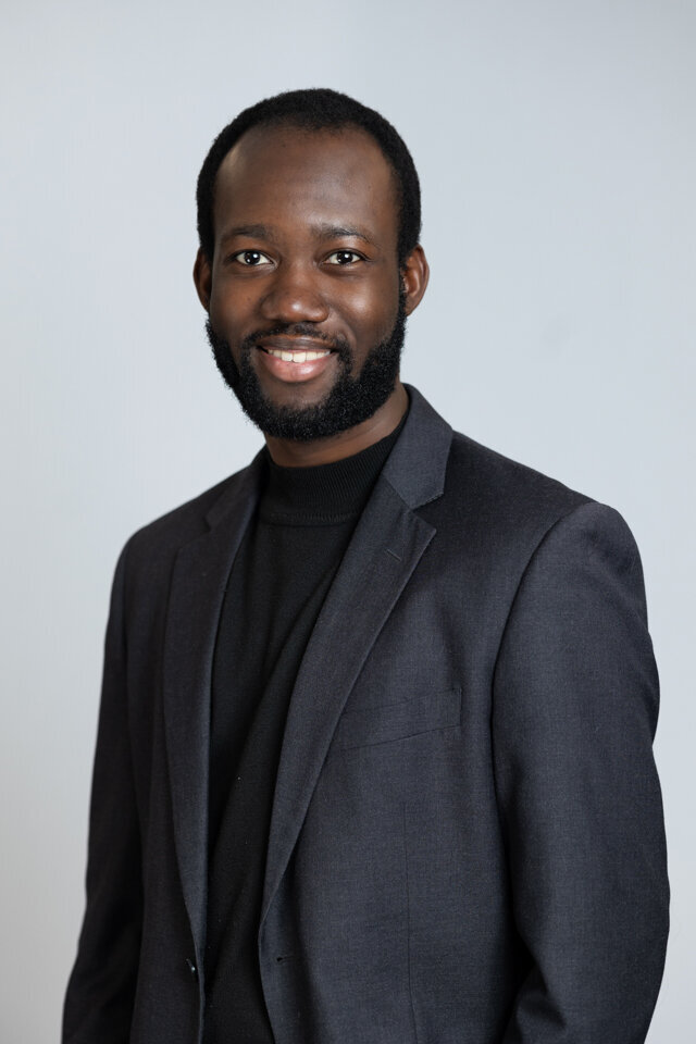 LeoSage corporate Team headshots-4