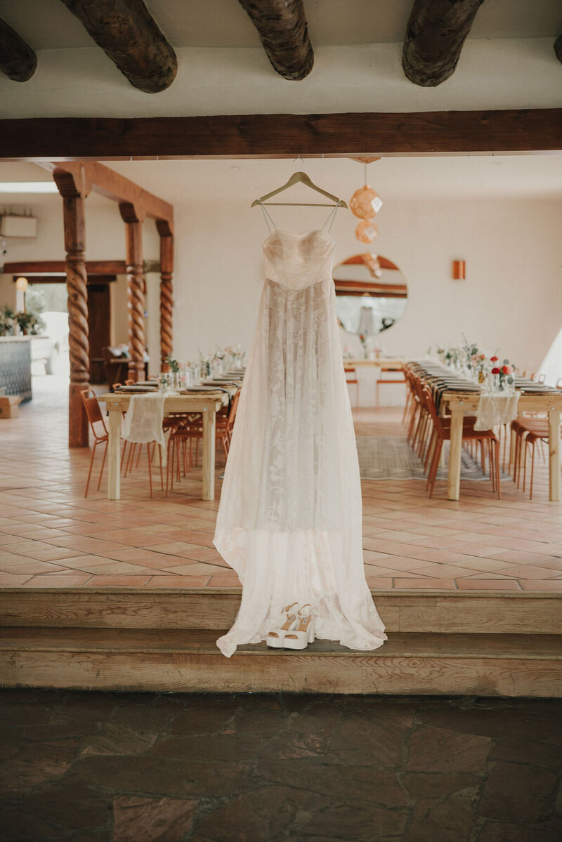 stakeout taos-nm-wedding-shutterfreek 00001