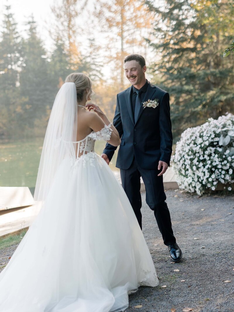 Edmonton Wedding Photos - Pine and Pond Wedding Venue (50)