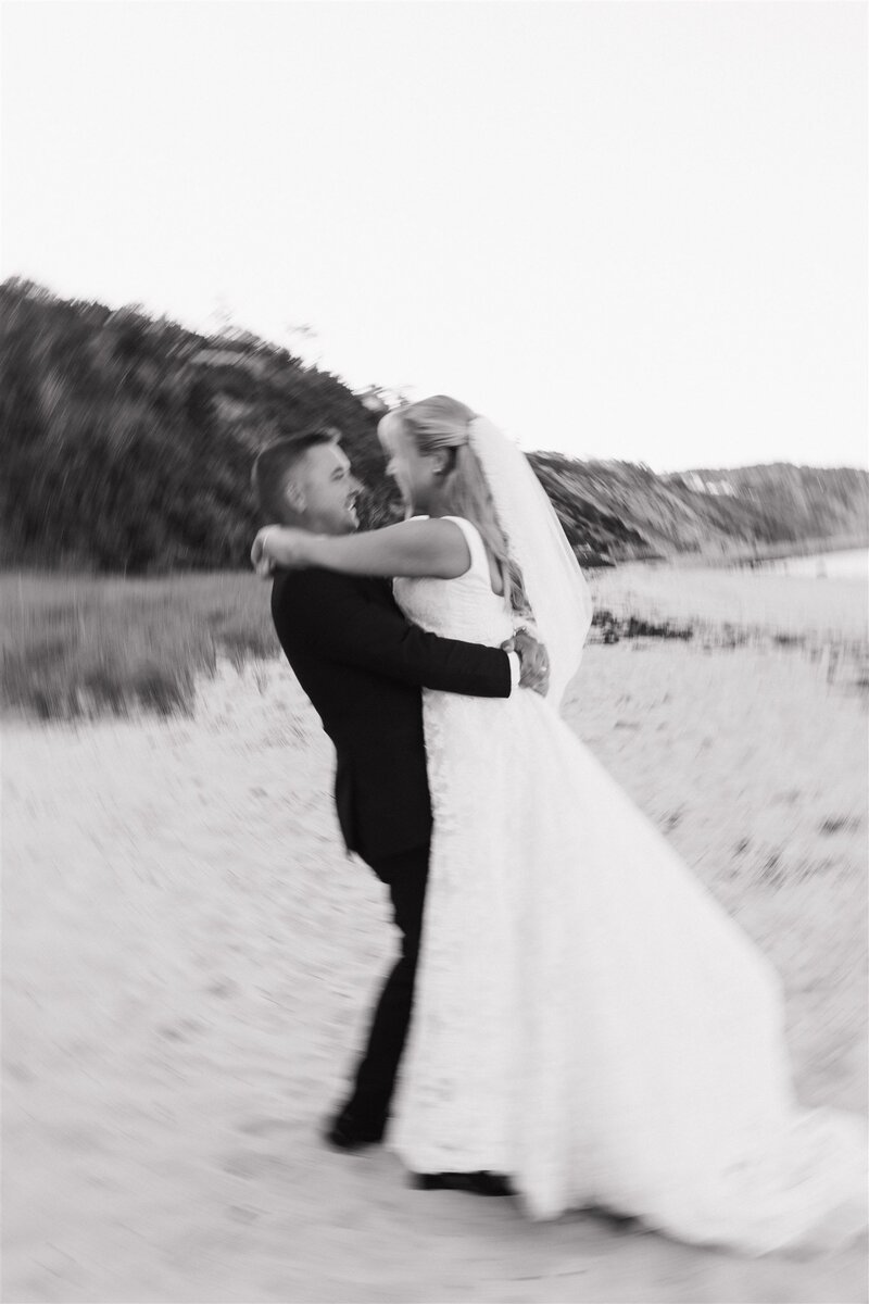 EmilyMcCaffertyPhotography-HagenWedding-ChaseWedding-Previews-71