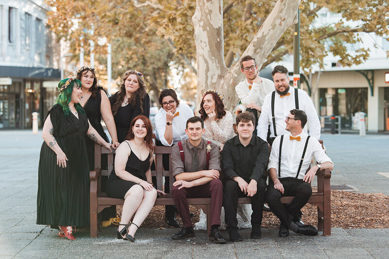 chic-bridal-party-photoshoot