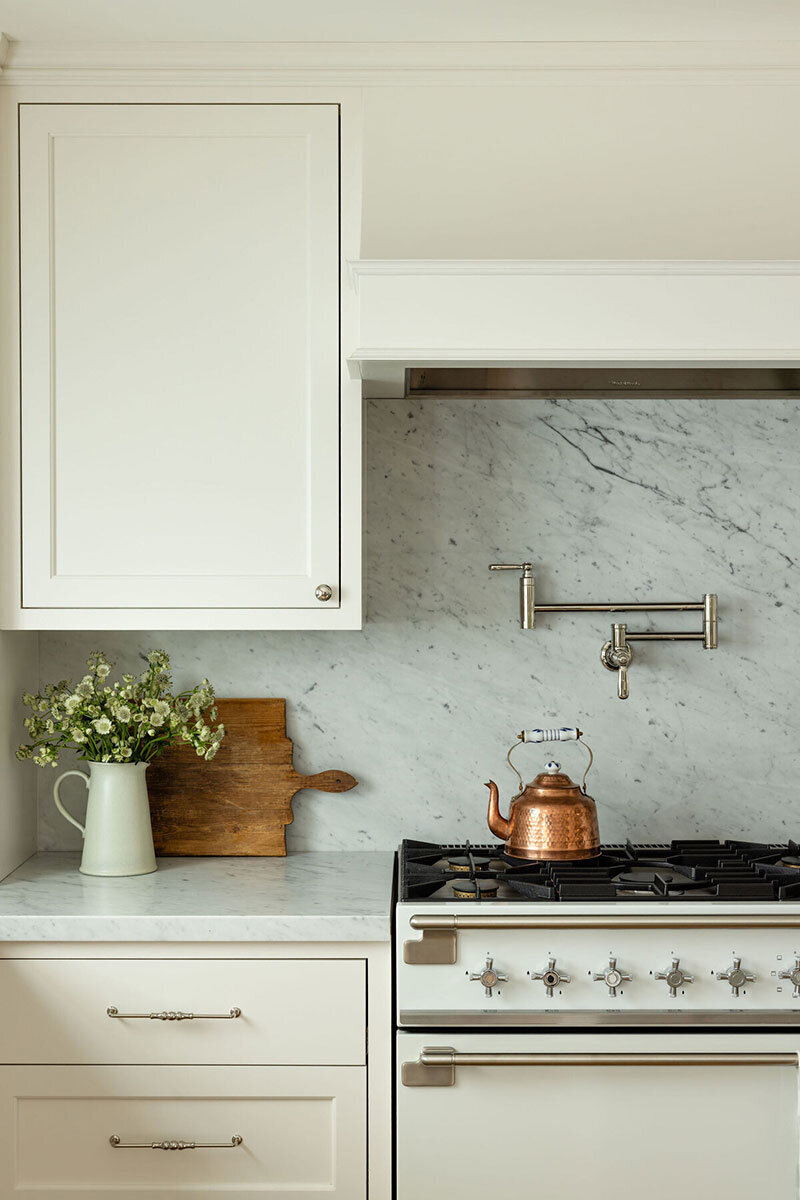 Interior design featuring traditional charm and thoughtful built-in cabinetry
