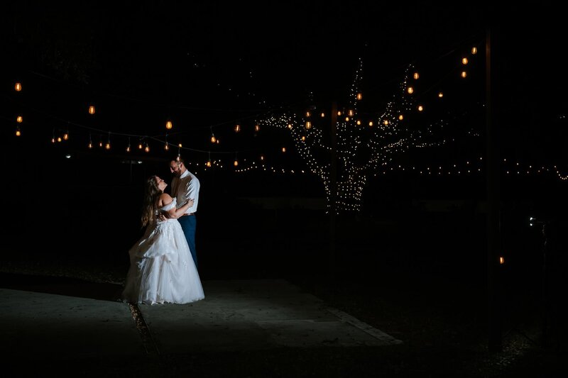 ever-after-farms-citrus-barn-wedding-venue-lakeland-wedding-photographers Wedding Photography - Lakeland Wedding Photographers - Ever After Citrus Barn