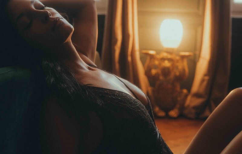 Boudoir Photographer Sans Interdit Paris Luxembourg-94