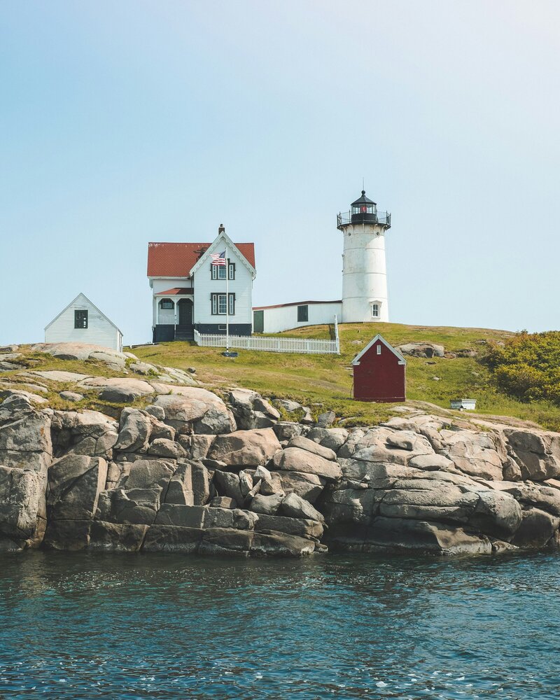 New England Seaside House - travel agent