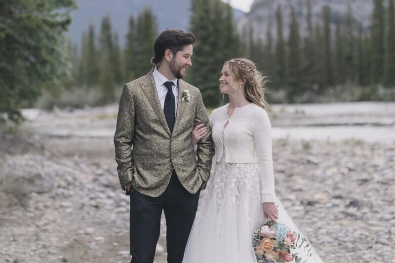 Timeless Tales Creatives - Fine Art Documentary Wedding Photographers in Banff - Banff Springs Golf Course Wedding (37)