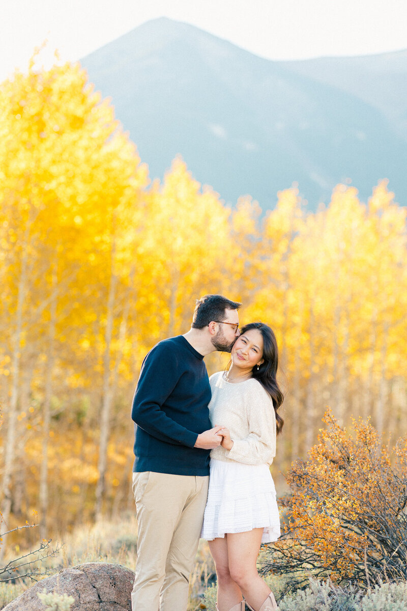 Twin-Lakes-Colorado-Mountain-Engagement-1