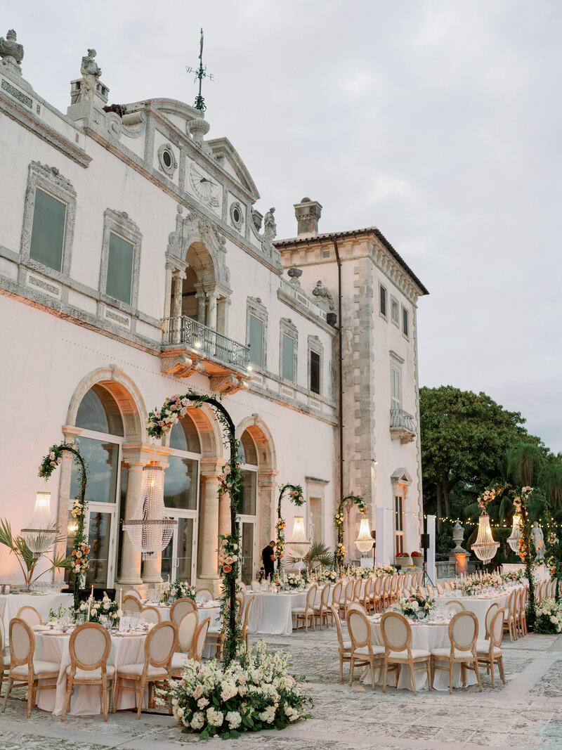 Liz Andolina Photography Destination Wedding Photographer in Italy, New York, Across the East Coast Editorial, heritage-quality images for stylish couples Kendall & Austen Gray-Liz Andolina Photography-20