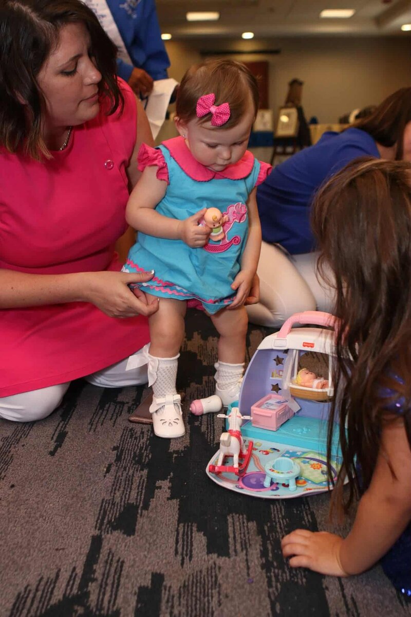 d921a695-41e2-433d-8247-af6fdae60911