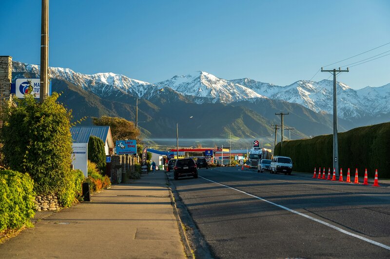 Wanaka mountains and town New Zealand travel