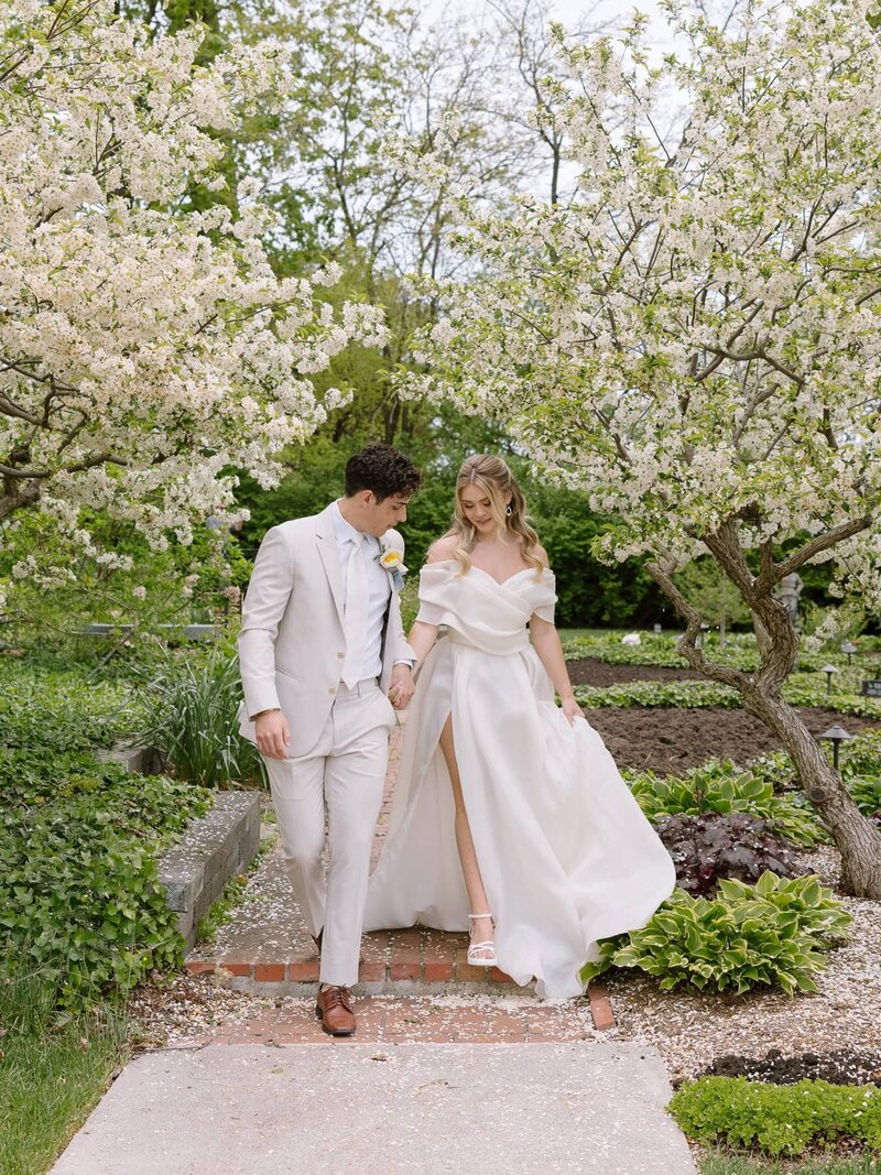 grand rapids wedding photographer