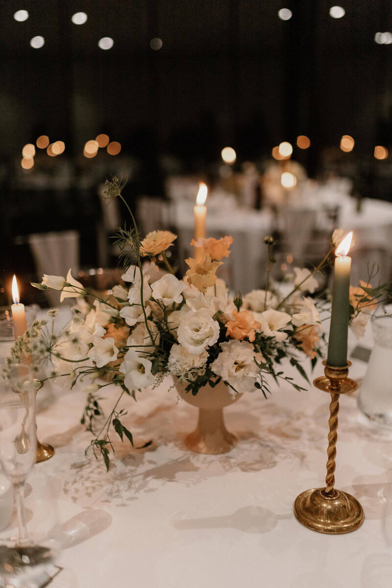 Table flowers at Sant frraed House