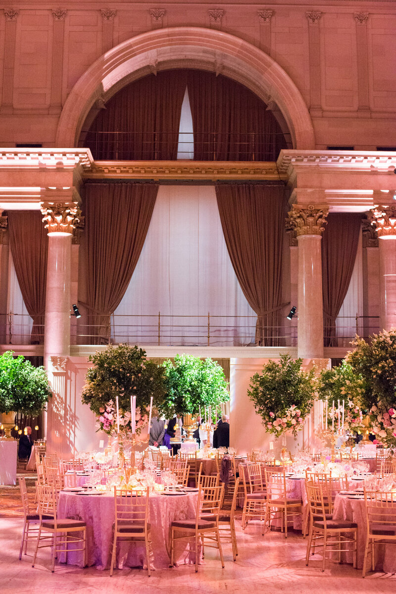 cipriani-wall-st-nyc-luxury-weddings-photography-images-by-berit-1491