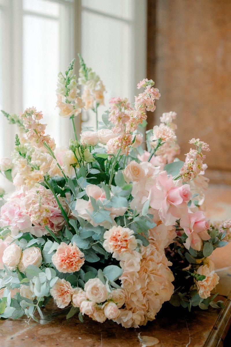 Opulent and luxury wedding flower arrangement at palace Daun Kinsky wedding in Vienna