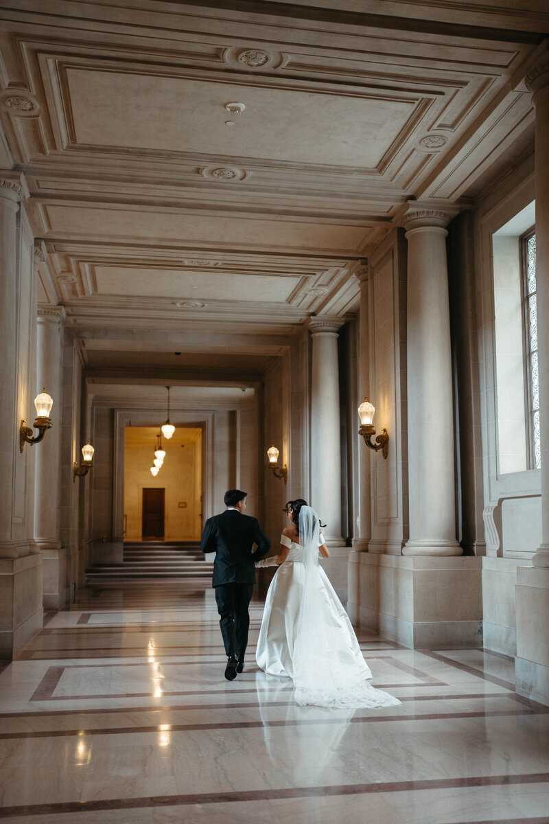 VanessaandTom_Wedding_SanFranciscoCityHall-30