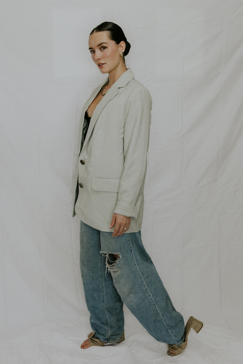 Ella-26