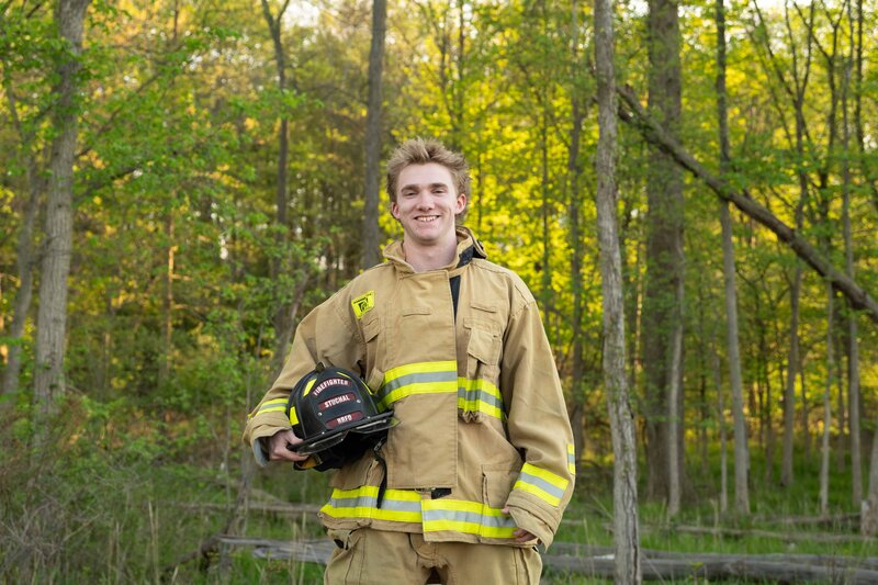 BrunswickLakeSeniorPhotosPositivelyPortraits-4