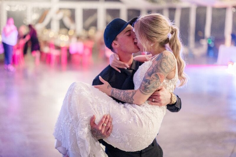 Edmonton Wedding Photos - Pine and Pond Wedding Venue (229)1 (1)