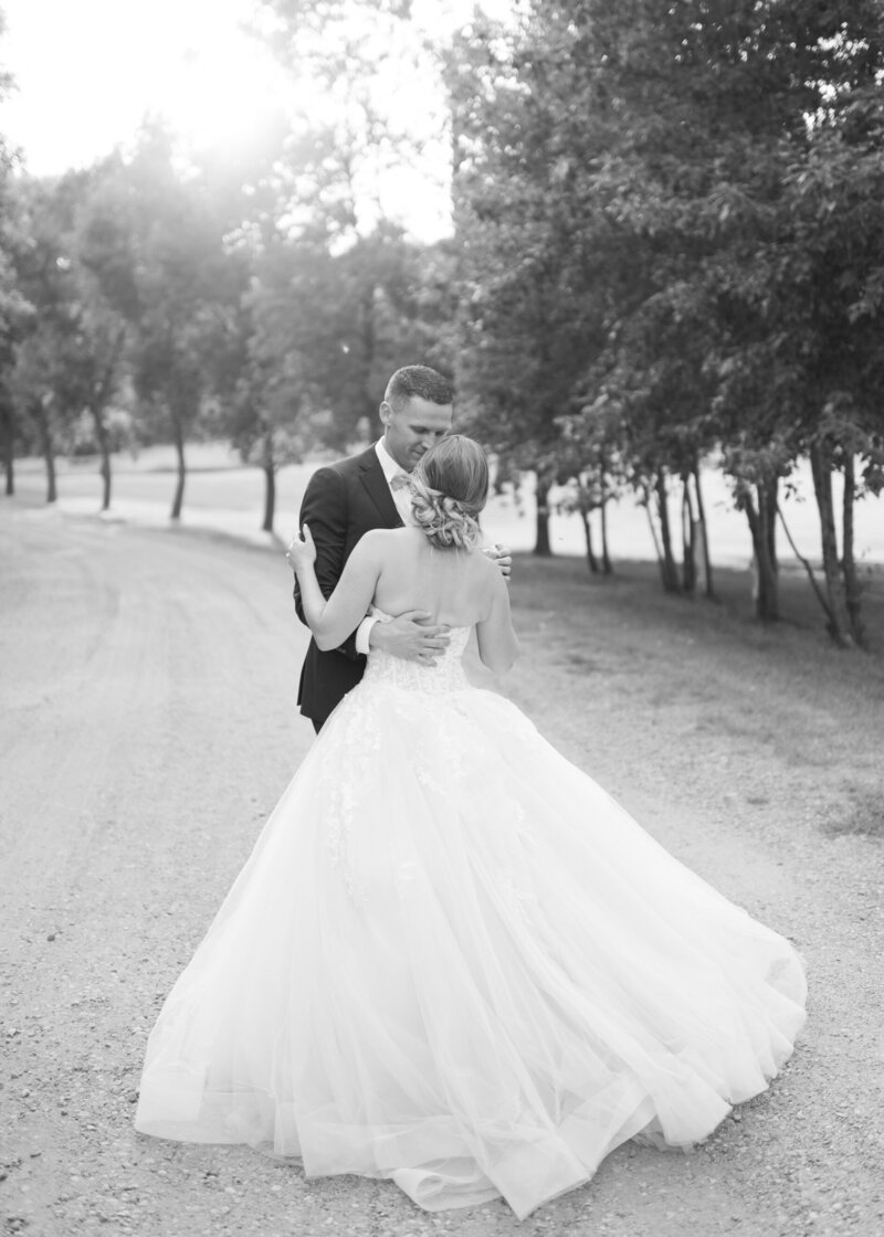 Minted-Photography-Okanagan-Kelowna-Wedding-Photographer-Film-Fine-Art-Wedding-Photography-15