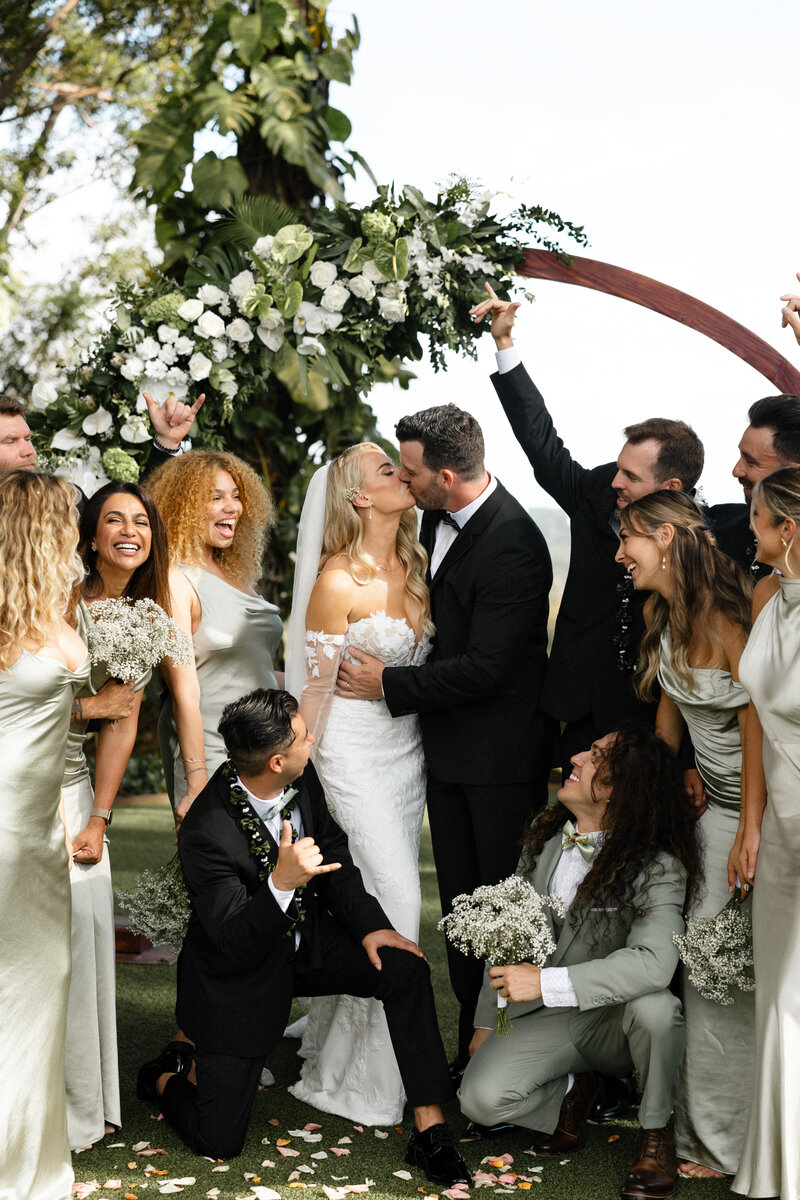 linapricephotography-wedding-ceremony-at-kualoa-ranch-hawaii-oahu.jpg-6003