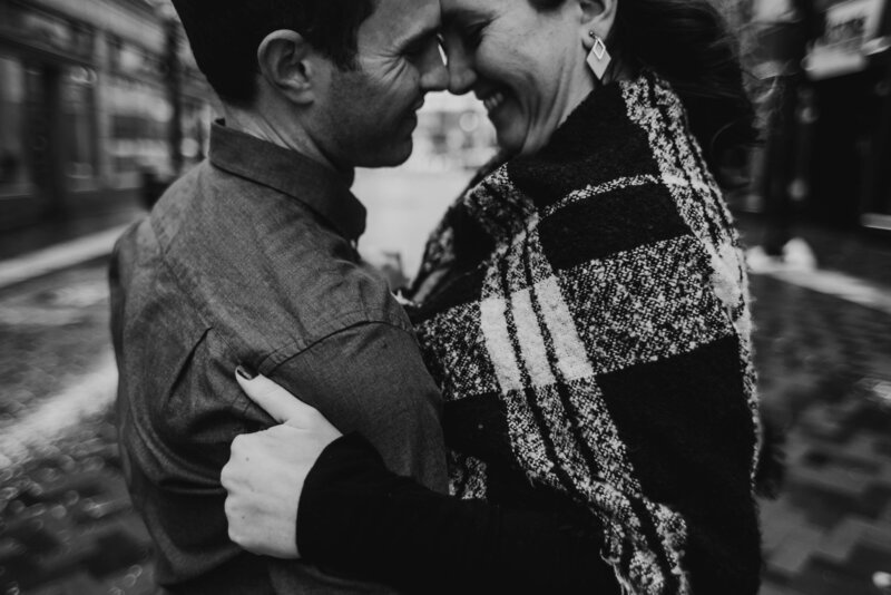 downtown-detroit-michigan-engagement-wedding-photographer-alisciamariephotography-0152