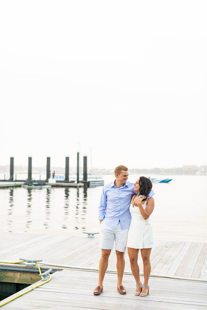 2021july14th-seaport-district-boston-engagement-photography-kimlynphotography0214