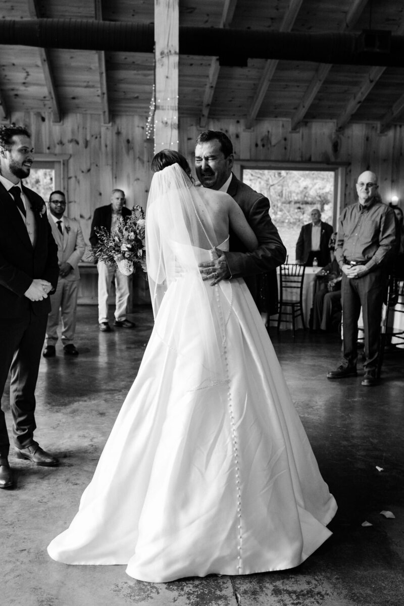 Pennsylvania-Wedding-Photographer-Desktop-0697