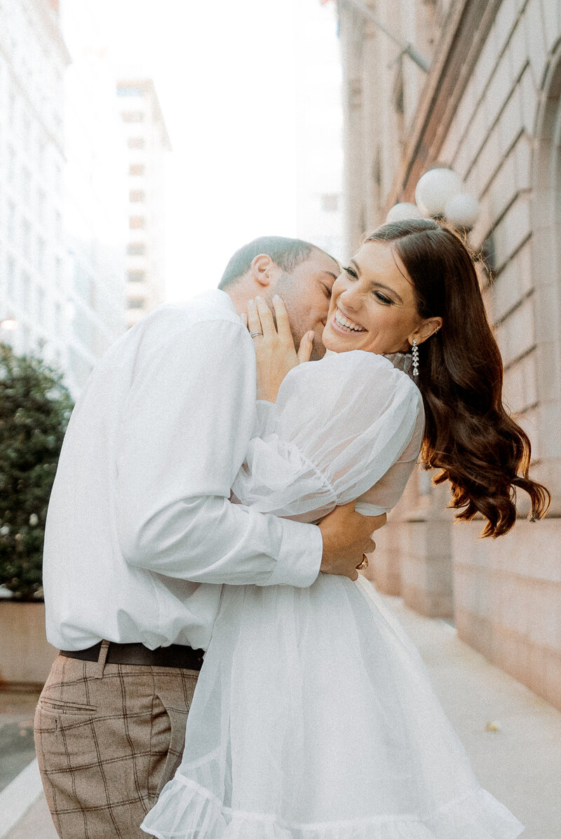 Atlanta wedding photographer captures engagement photo in downtown Atlanta